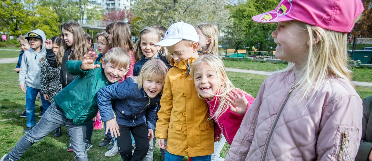 Barn i Skräpplockardagarna. Foto: Anna Simonsson