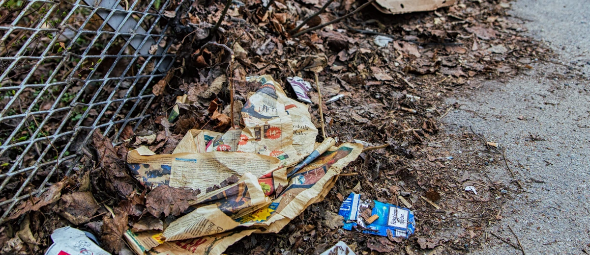 Skräp i stadsmiljö