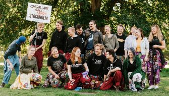 Studenter plockar skräp på Håll Sverige Rent-dagen 2020. Foto: Emma Grann