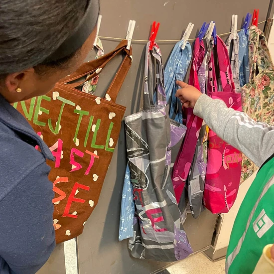 Stella Nova förskolas textilarbeten